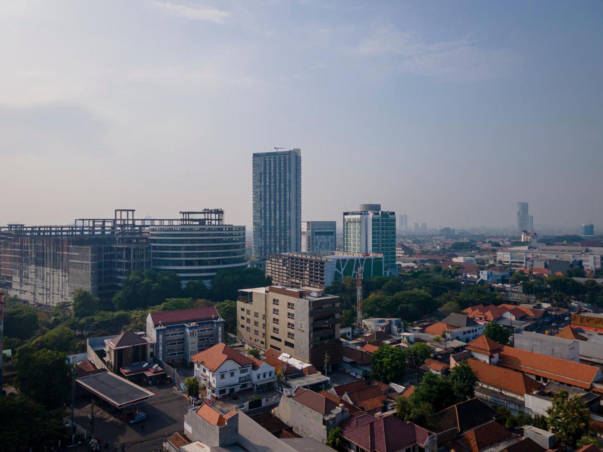 Stay.Vie Hotel Surabaya Luaran gambar